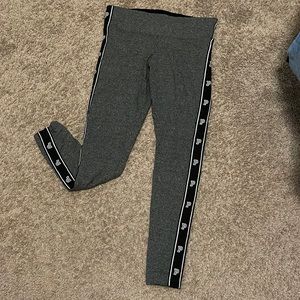 PINK Victoria’s Secret Yoga Leggings